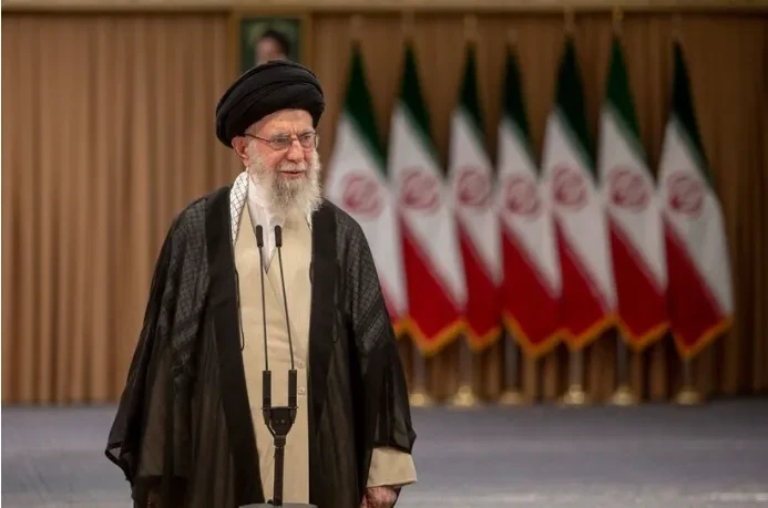 Báo Mỹ phỏng đoán về tình trạng sức khỏe của Lãnh tụ tối cao Iran Báo Mỹ phỏng đoán về tình trạng sức khỏe của Lãnh tụ tối cao Iran