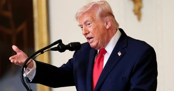 Báo Mỹ: Tổng thống Trump nói Iran “sắp đầu hàng”, Tehran quyết đấu đến cùng