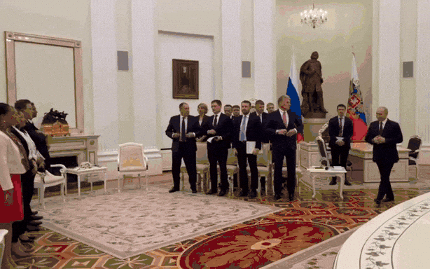 Báo Nga: Chưa từng có tiền lệ! Ông Putin đã hành động! Điều chờ đợi 20 năm đã xảy ra