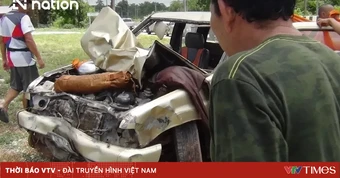 Bé 11 tuổi cầm lái xe bán tải tông vào đoàn nhà sư Thái Lan khiến 9 người thiệt mạng