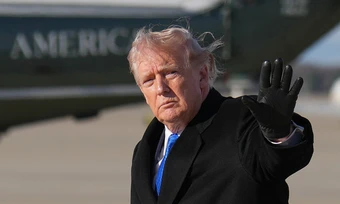 Bị bắt vì đăng bài dọa giết ông Trump