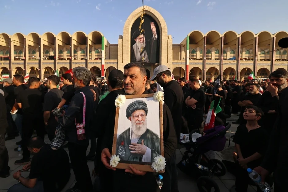 Biển người đưa tiễn cố Lãnh tụ Tối cao Iran Biển người đưa tiễn cố Lãnh tụ Tối cao Iran