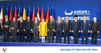Bộ trưởng Ngoại giao ASEAN kêu gọi khôi phục việc đi lại tại eo biển Hormuz