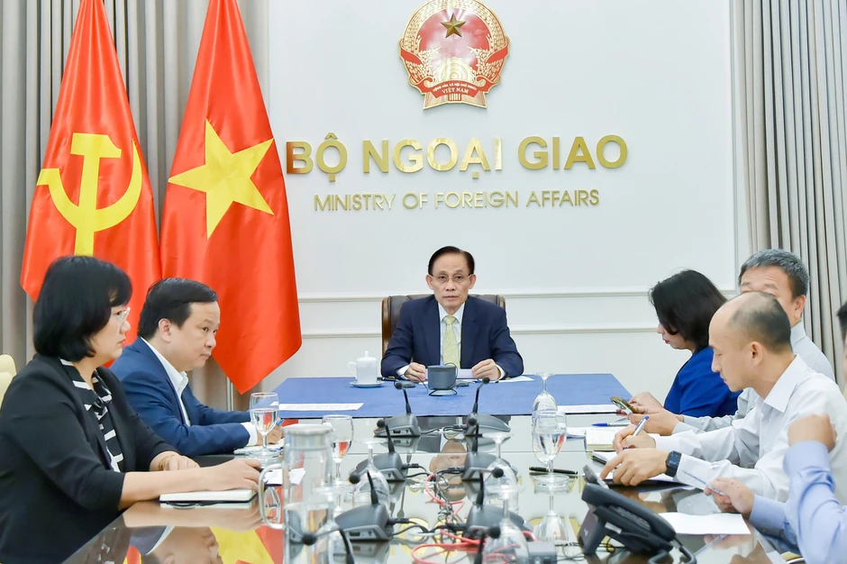 Bộ trưởng Ngoại giao Lê Hoài Trung điện đàm với Bộ trưởng Ngoại giao Mexico Bộ trưởng Ngoại giao Lê Hoài Trung điện đàm với Bộ trưởng Ngoại giao Mexico