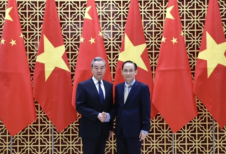 Bộ trưởng Ngoại giao Việt Nam và Trung Quốc trao đổi chiến lược Bộ trưởng Ngoại giao Việt Nam và Trung Quốc trao đổi chiến lược