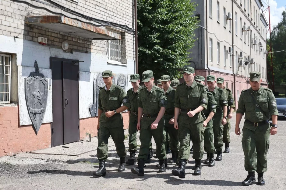 Bộ trưởng Quốc phòng Belarus nói châu Âu chuẩn bị cho xung đột với Nga và Belarus