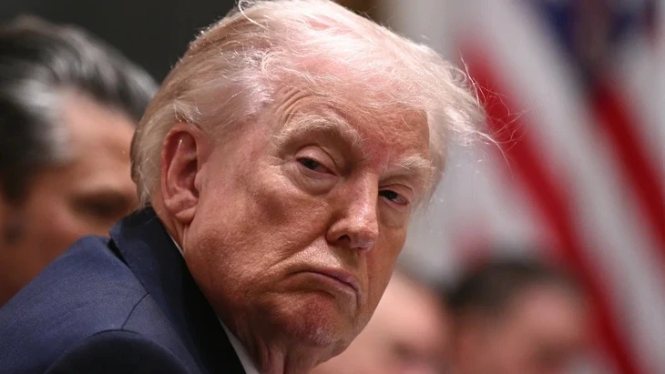Bộ Tư pháp Mỹ cấm vĩnh viễn kiểm toán thuế đối với ông Trump và gia đình Bộ Tư pháp Mỹ cấm vĩnh viễn kiểm toán thuế đối với ông Trump và gia đình