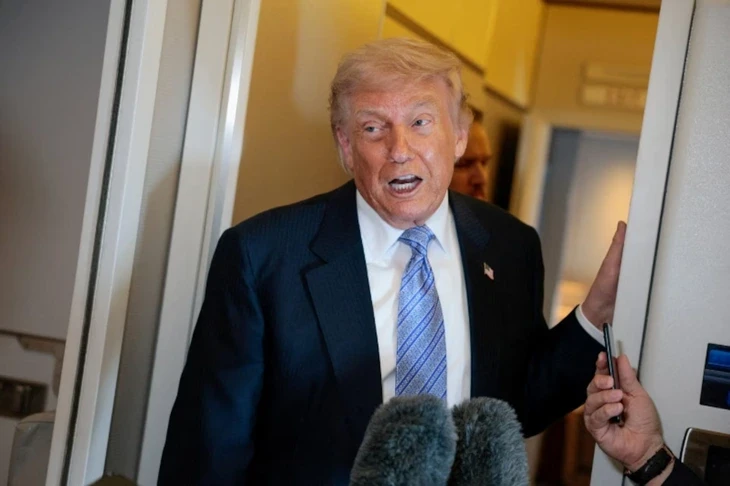 Bộ Tư pháp Mỹ cấm vĩnh viễn kiểm toán thuế đối với ông Trump và gia đình Bộ Tư pháp Mỹ cấm vĩnh viễn kiểm toán thuế đối với ông Trump và gia đình