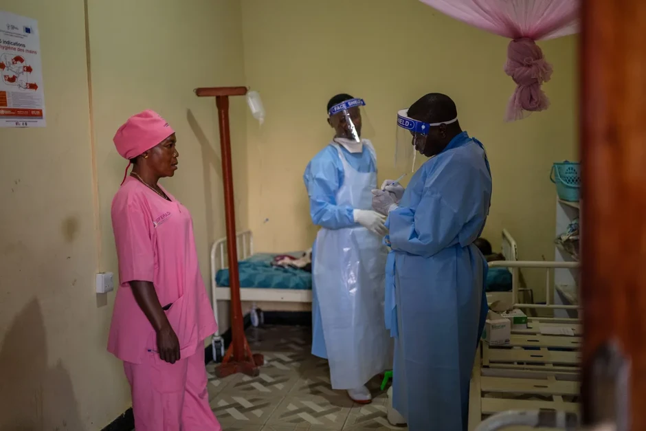 Brazil cách ly 2 trường hợp nghi nhiễm Ebola Brazil cách ly 2 trường hợp nghi nhiễm Ebola