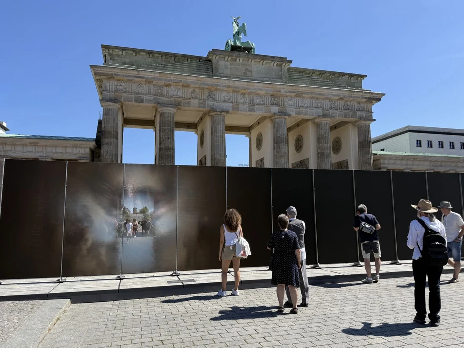 Bức tường Berlin 65 năm tuổi