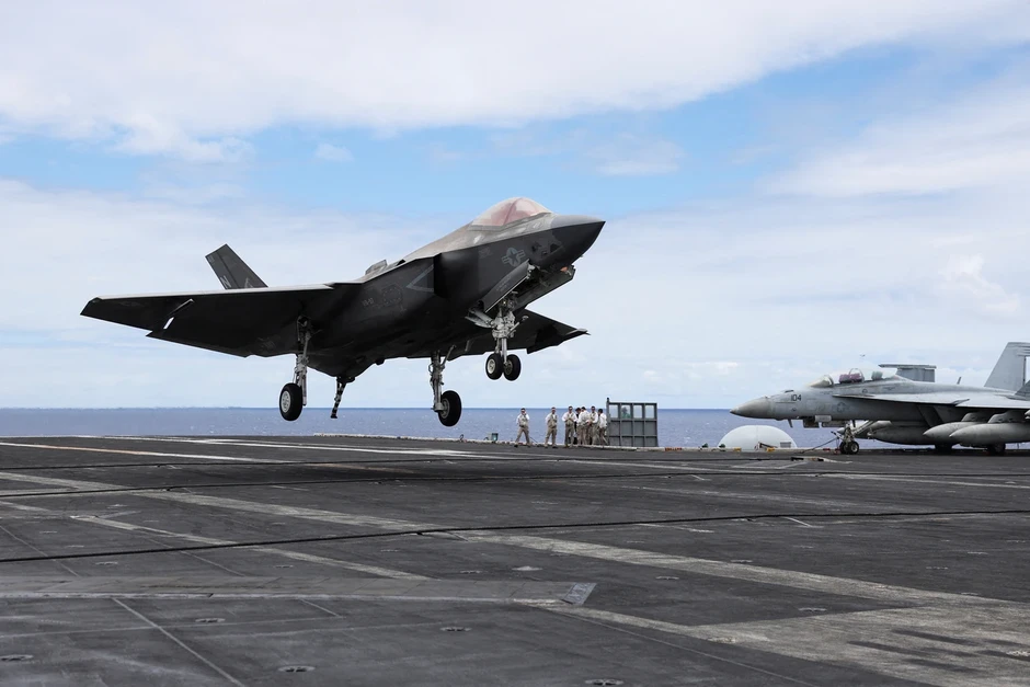 Cách bắn hạ tiêm kích F-35 của Mỹ trên bầu trời Iran: Video hướng dẫn của kỹ sư Trung Quốc và hiệu quả thực tế Cách bắn hạ tiêm kích F-35 của Mỹ trên bầu trời Iran: Video hướng dẫn của kỹ sư Trung Quốc và hiệu quả thực tế