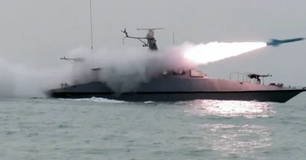 Cân nhắc đưa tàu chiến bảo vệ eo biển Hormuz
