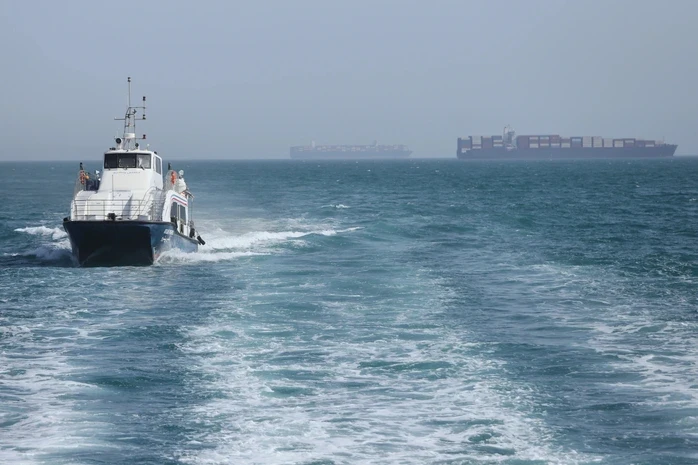 Căng thẳng gia tăng tại eo biển Hormuz Căng thẳng gia tăng tại eo biển Hormuz