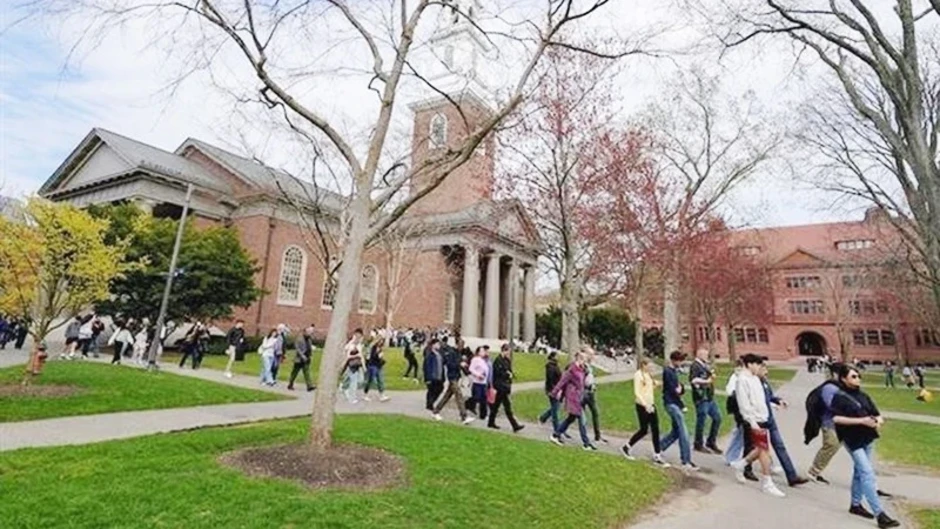 Căng thẳng Nhà Trắng - Harvard chưa hạ nhiệt