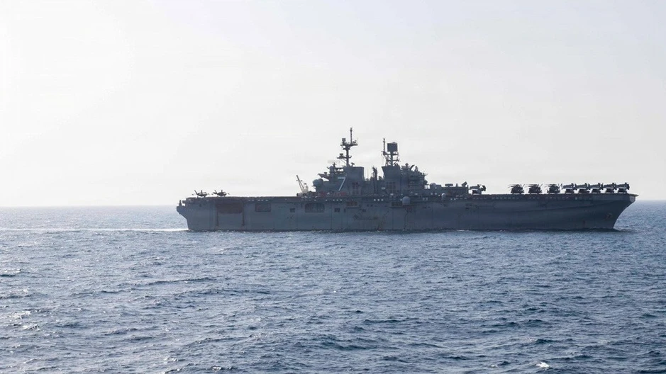Căng thẳng ở Hormuz thử thách thỏa thuận mong manh giữa Mỹ - Iran Căng thẳng ở Hormuz thử thách thỏa thuận mong manh giữa Mỹ - Iran