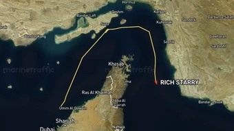 Cập nhật tình hình tàu qua eo biển Hormuz ngày đầu Mỹ phong tỏa; Iran dọa tung vũ khí mới nếu chiến sự leo thang