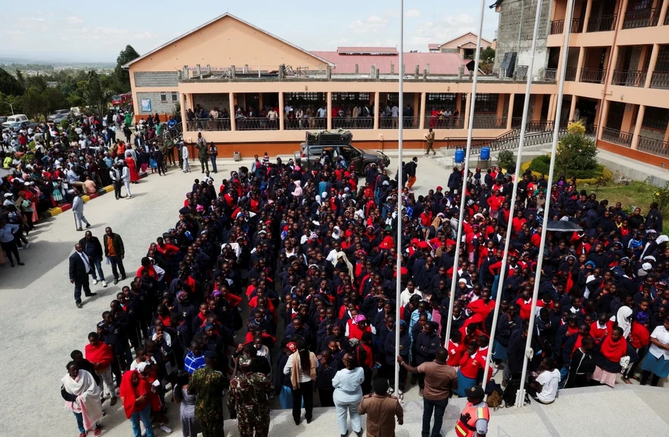 Cháy trường học ở Kenya khiến 15 học sinh thiệt mạng Cháy trường học ở Kenya khiến 15 học sinh thiệt mạng