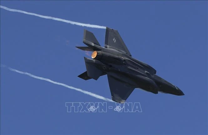 Chiến đấu cơ F-35 của Không quân Mỹ phát tín hiệu khẩn cấp trên eo biển Hormuz