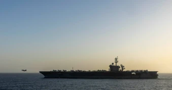 Chiến sự Trung Đông ngày 50: Ông Trump nói Iran đã đồng ý mọi thứ, Tehran bác bỏ; Hải quân IRGC nêu điều kiện để tàu thuyền đi qua eo biển Hormuz