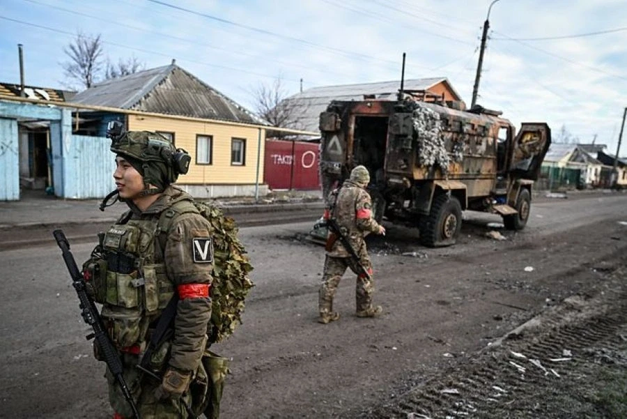 Chiến sự Ukraine 8/6: Nga tiến công ở miền Đông, Kiev hết tên lửa Patriot Chiến sự Ukraine 8/6: Nga tiến công ở miền Đông, Kiev hết tên lửa Patriot