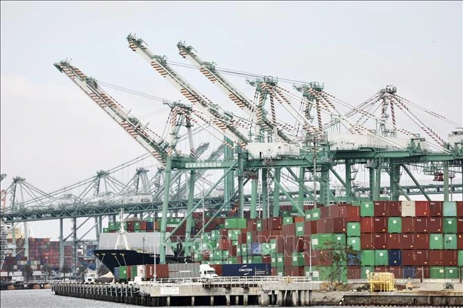 Chính phủ Mỹ kháng cáo phán quyết của tòa án về mức thuế quan toàn cầu 10% Chính phủ Mỹ kháng cáo phán quyết của tòa án về mức thuế quan toàn cầu 10%