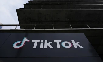 Chính quyền Trump nhận phí môi giới 10 tỷ USD thương vụ TikTok