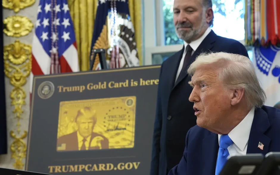 Chính sách thị thực của Tổng thống Trump gây áp lực lên nhiều trường học Chính sách thị thực của Tổng thống Trump gây áp lực lên nhiều trường học