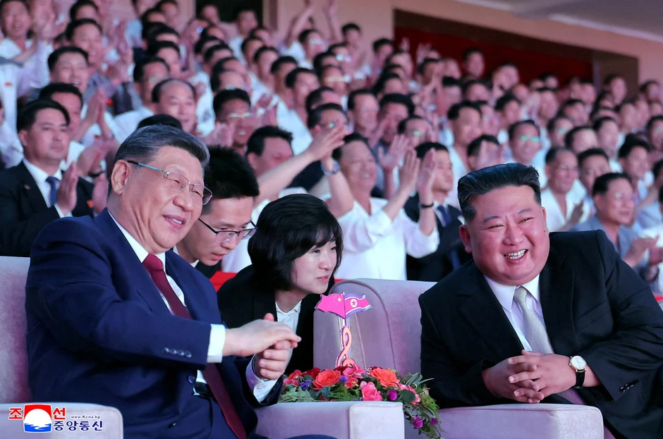 Chủ tịch Kim Jong-un nêu nhiệm vụ chiến lược quan trọng nhất của Triều Tiên Chủ tịch Kim Jong-un nêu nhiệm vụ chiến lược quan trọng nhất của Triều Tiên
