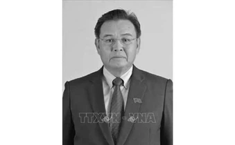 Chủ tịch Quốc hội Lào Xaysomphone Phomvihane từ trần