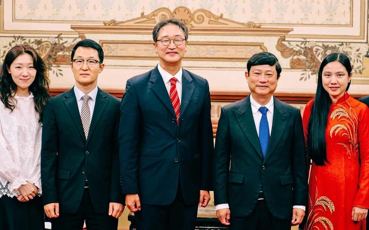 Chủ tịch UBND TP.HCM: Hàn Quốc là đối tác quan trọng trong giai đoạn phát triển mới của thành phố Chủ tịch UBND TP.HCM: Hàn Quốc là đối tác quan trọng trong giai đoạn phát triển mới của thành phố