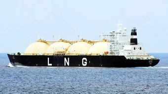 Chuyến hàng LNG đầu tiên qua Hormuz