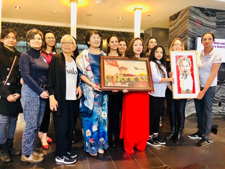 Chuyến thăm lịch sử của Tổng Bí thư, Chủ tịch nước Tô Lâm: Động lực thúc đẩy nguồn lực kiều bào tại Canada Chuyến thăm lịch sử của Tổng Bí thư, Chủ tịch nước Tô Lâm: Động lực thúc đẩy nguồn lực kiều bào tại Canada