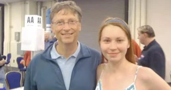 Chuyện tình ngoài luồng của tỷ phú Bill Gates với cô gái Nga