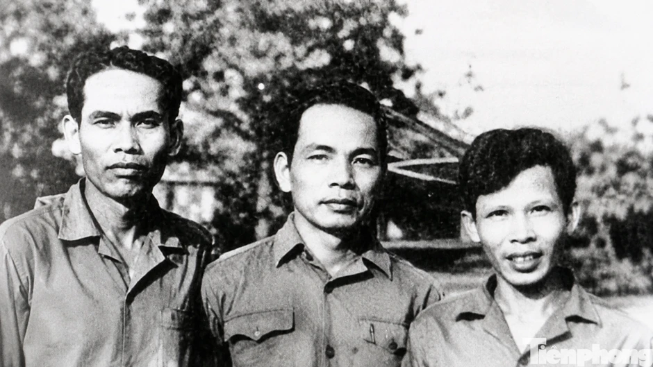 Con gái Thiếu tướng Trần Hải Phụng: Gần 20 năm mới biết cha là người chỉ huy biệt động Sài Gòn Con gái Thiếu tướng Trần Hải Phụng: Gần 20 năm mới biết cha là người chỉ huy biệt động Sài Gòn