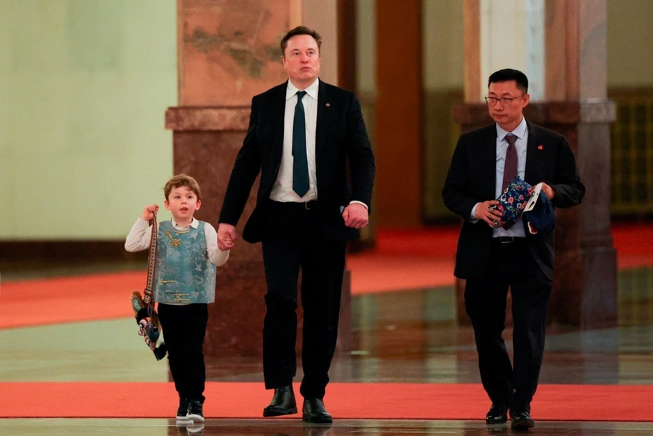 Con trai tỷ phú Elon Musk gây chú ý ở Bắc Kinh Con trai tỷ phú Elon Musk gây chú ý ở Bắc Kinh