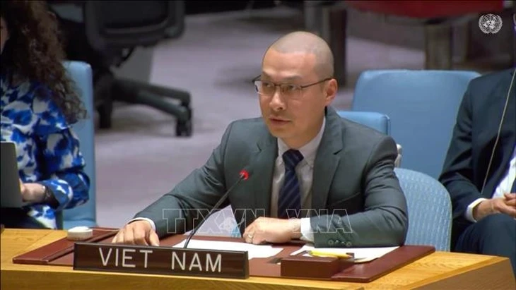 Công sứ Nguyễn Hoàng Nguyên lên tiếng về căng thẳng tại Trung Đông Công sứ Nguyễn Hoàng Nguyên lên tiếng về căng thẳng tại Trung Đông