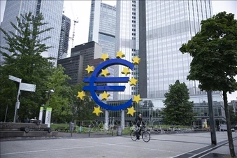 Cú sốc dầu mỏ toàn cầu có thể buộc ECB phải tăng lãi suất