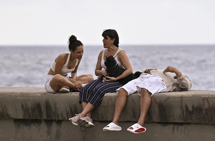 Cuba khôi phục mạng lưới điện, 36% trạm biến áp tại Havana đã cấp điện trở lại Cuba khôi phục mạng lưới điện, 36% trạm biến áp tại Havana đã cấp điện trở lại