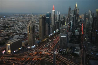 Cuộc chuyển mình của UAE: Dần rời xa dầu mỏ chuyển sang trí tuệ nhân tạo (AI)