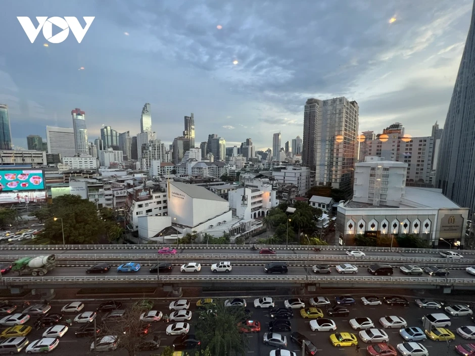 Cuộc đua vào ghế Thống đốc Bangkok tăng nhiệt trước thềm bầu cử tháng 6 Cuộc đua vào ghế Thống đốc Bangkok tăng nhiệt trước thềm bầu cử tháng 6