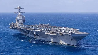 Cuộc rút lui của tàu sân bay USS Gerald Ford phơi bày điểm yếu quân đội Mỹ