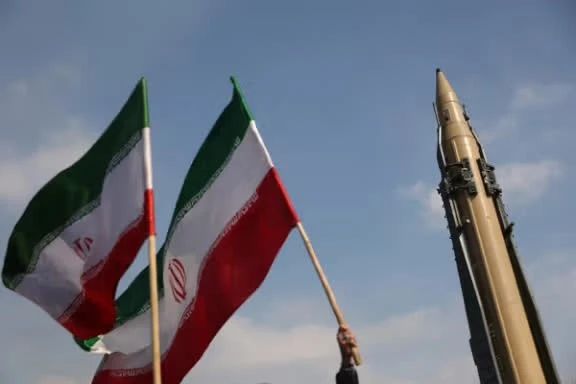 Cuộc tấn công của Mỹ không thể làm trật hướng đàm phán với Iran Cuộc tấn công của Mỹ không thể làm trật hướng đàm phán với Iran