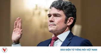 Cựu Giám đốc chống khủng bố Joe Kent bị FBI điều tra cáo buộc rò rỉ thông tin mật