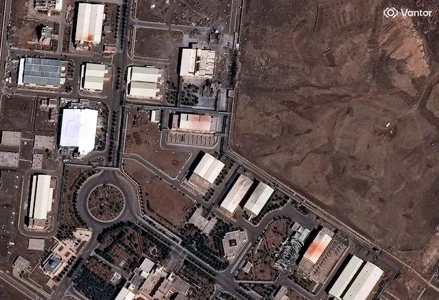 Đại giáo chủ Iran không cho phép đưa urani đã làm giàu ra khỏi lãnh thổ Đại giáo chủ Iran không cho phép đưa urani đã làm giàu ra khỏi lãnh thổ