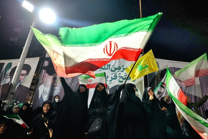 Đài Iran hé lộ dự thảo hòa bình với Mỹ: Washington rút quân, Tehran mở lại eo biển Hormuz Đài Iran hé lộ dự thảo hòa bình với Mỹ: Washington rút quân, Tehran mở lại eo biển Hormuz