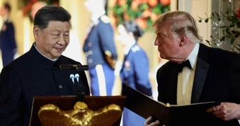 Đại sứ Mỹ nói ông Trump ngỏ ý bán vũ khí cho Trung Quốc, Nhà Trắng bác bỏ