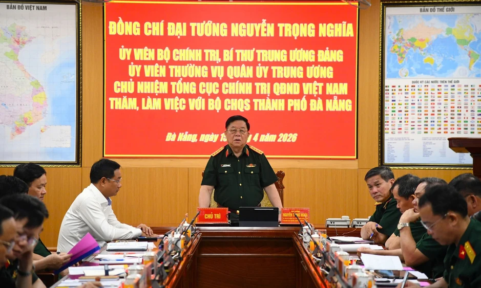 Đại tướng Nguyễn Trọng Nghĩa giao nhiệm vụ cho Bộ Chỉ huy Quân sự TP. Đà Nẵng Đại tướng Nguyễn Trọng Nghĩa giao nhiệm vụ cho Bộ Chỉ huy Quân sự TP. Đà Nẵng