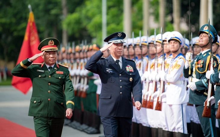 Đại tướng Phan Văn Giang: Hợp tác quốc phòng Việt Nam - Nhật Bản không ngừng được mở rộng Đại tướng Phan Văn Giang: Hợp tác quốc phòng Việt Nam - Nhật Bản không ngừng được mở rộng