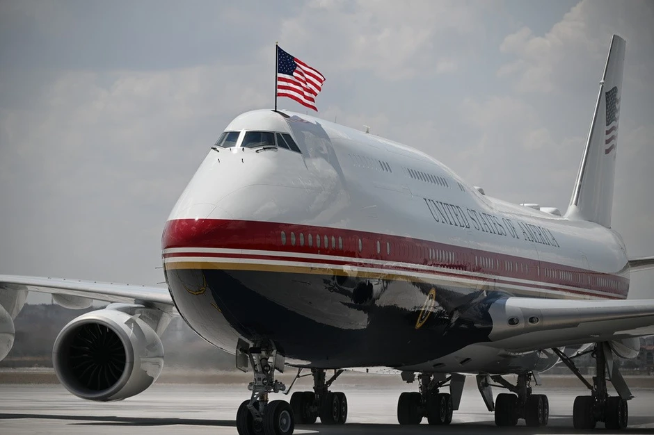 Đằng sau chuyện Tổng thống Mỹ Trump đột ngột thôi dùng chuyên cơ Qatar tặng