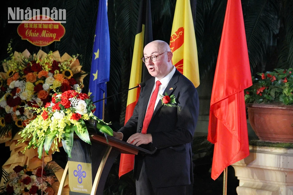 Dấu ấn 30 năm hữu nghị-hợp tác giữa Việt Nam và phái đoàn Wallonie-Bruxelles (Bỉ) Dấu ấn 30 năm hữu nghị-hợp tác giữa Việt Nam và phái đoàn Wallonie-Bruxelles (Bỉ)